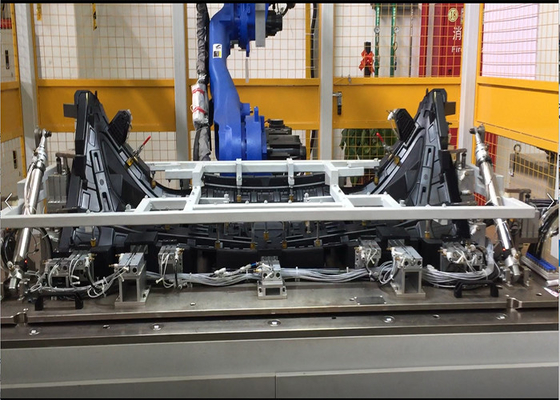 Sistem Pengelasan Robot 6mm / S PLC Aluminium Otomatis Untuk Kisi-kisi Mobil